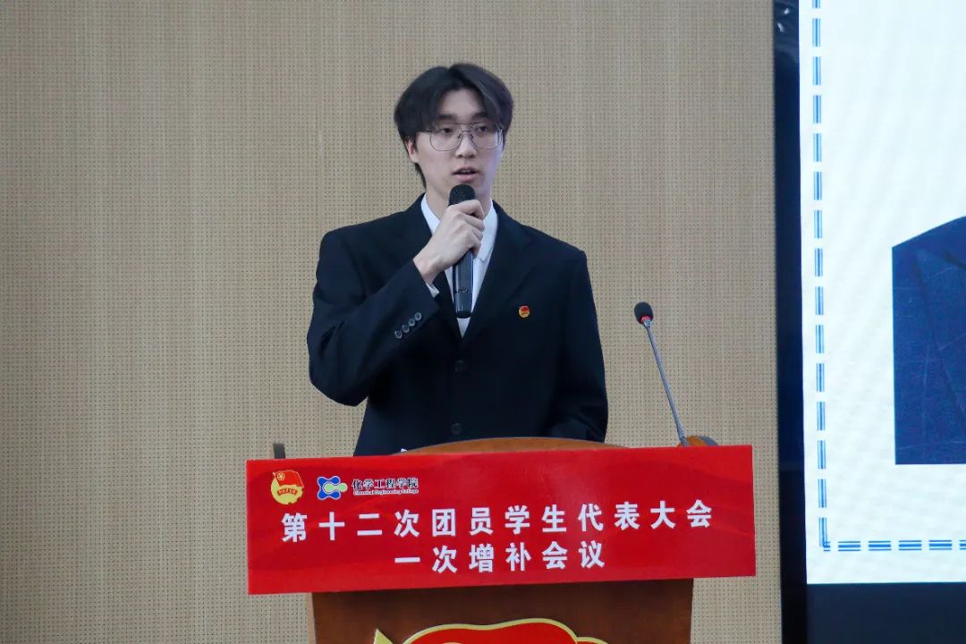 凌宇豪.jpg 图片